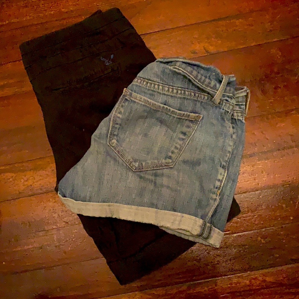 Bundle of shorts-black Bermuda AEO, denim Old Navy
